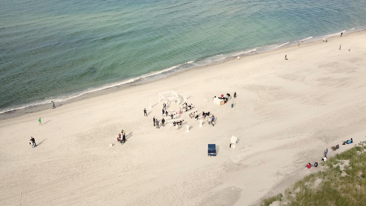Strandhochzeit von oben